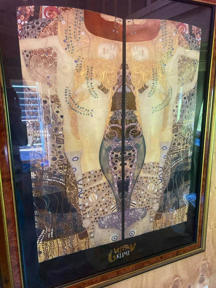 GUSTAV KLIMTと表記された額装アート