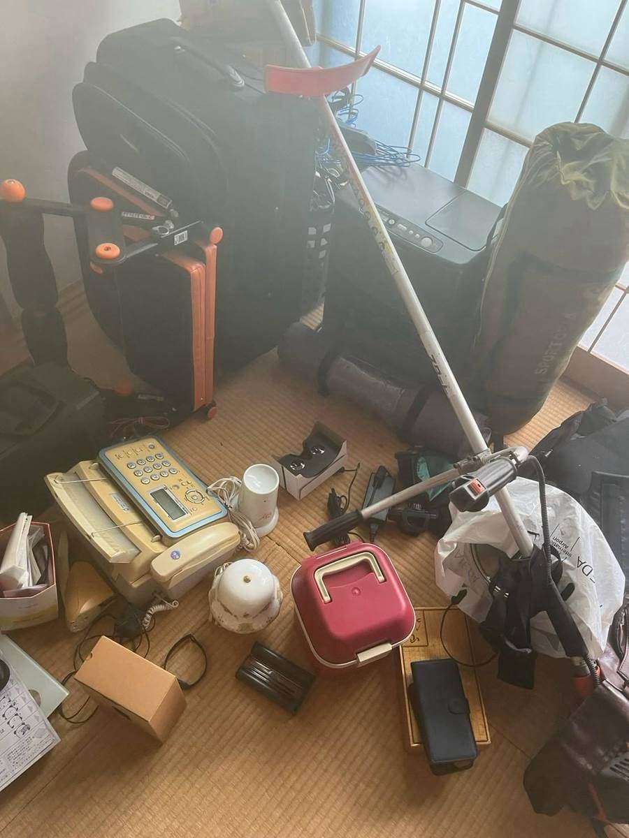 FAX電話機・掃除用品・バッグ・小型家電などの買取品