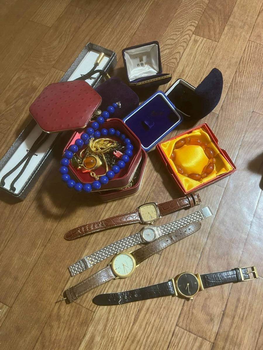 実際に買取・査定した腕時計、ネックレス、ブレスレットなどのアクセサリー