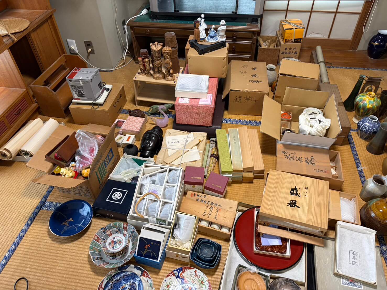 福岡市中央区の遺品整理で査定した陶器・食器類などの買取実績